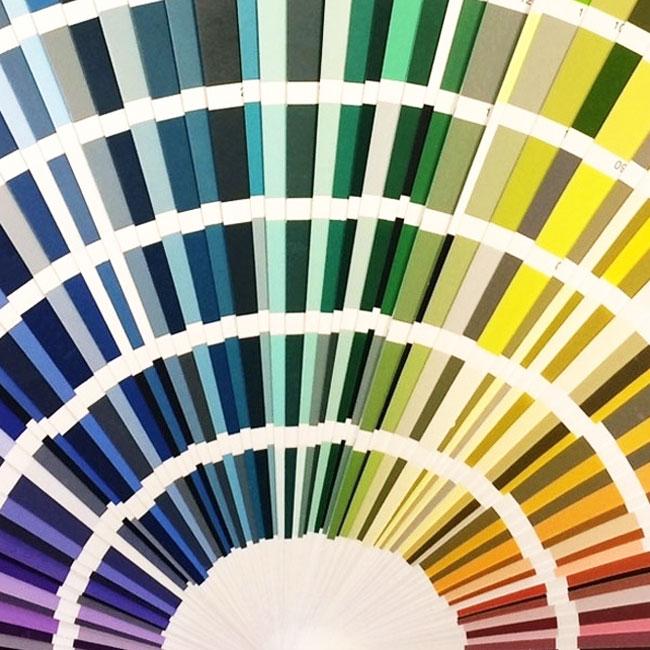 Epoxy polyester powder coating